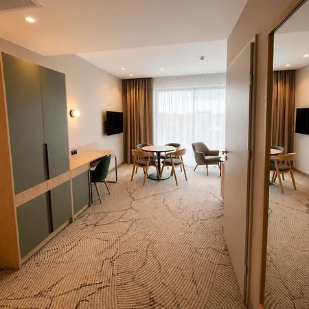 Tower 4* Wroclaw