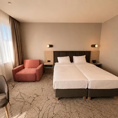 Tower Hotel 4*