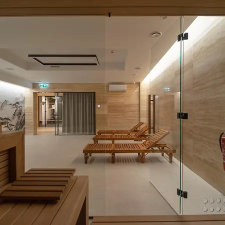 Otel Tower 4*