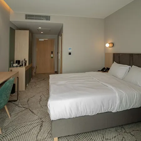 Tower 4* Breslau